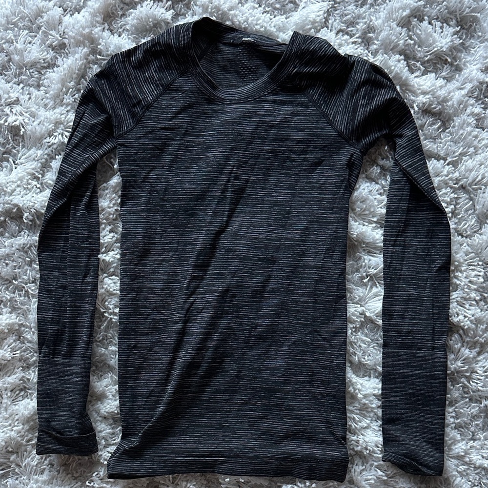 lululemon athletica Black Long Sleeve Tee